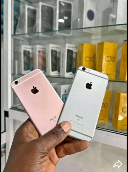 iPhone 6s - 16GB Débloqué