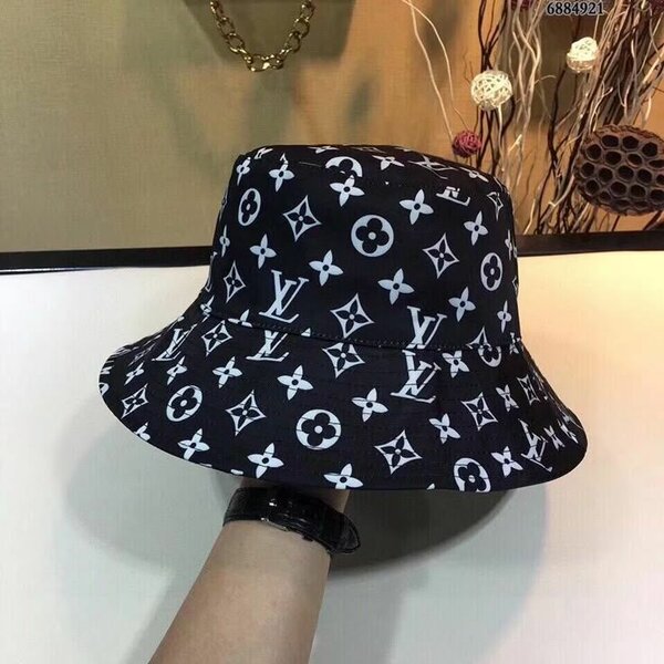 Chapeau réversible Louis Vuitton