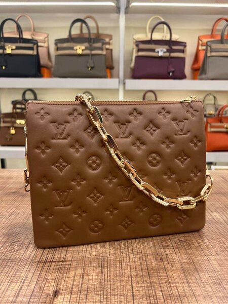 LV Coussin PM