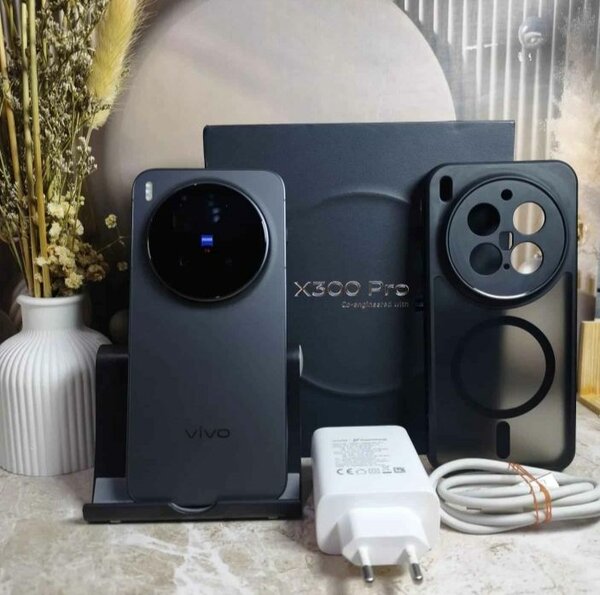 Vivo X300 Pro Smartphone