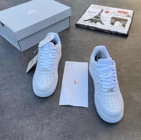 Chaussures Nike Air Force classiques