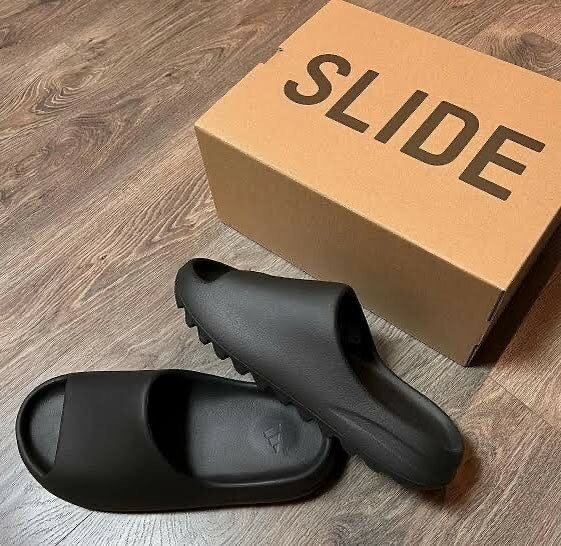 Unisex slide
