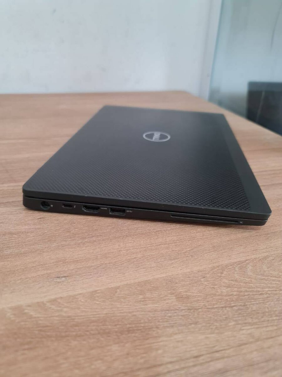 DELL LATITUDE 3590