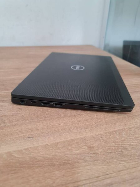 DELL LATITUDE 3590
