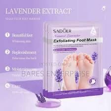 Exfoliating foot mask