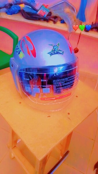 Casque de moto élégant