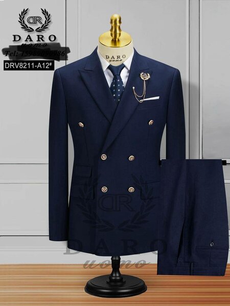 Daro Double Breasted suit