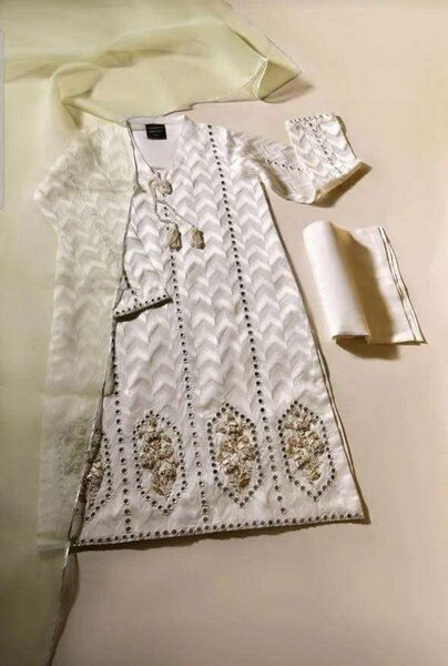 Ladies 3pc stitched beautiful casual wear