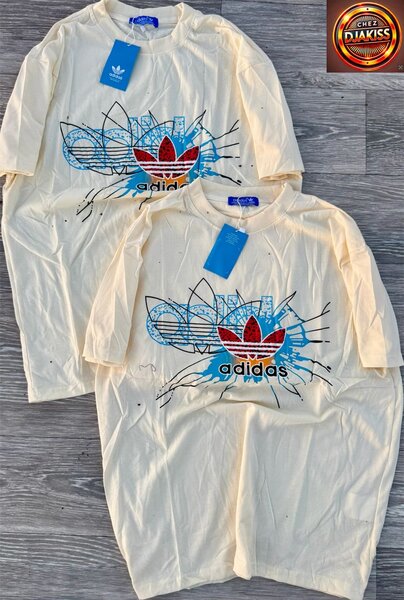 T-Shirt Unisexe Imprimé Adidas