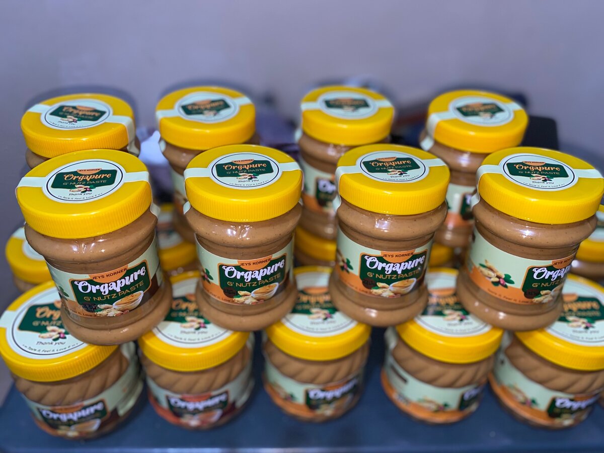 Organic and Pure Groundnut paste