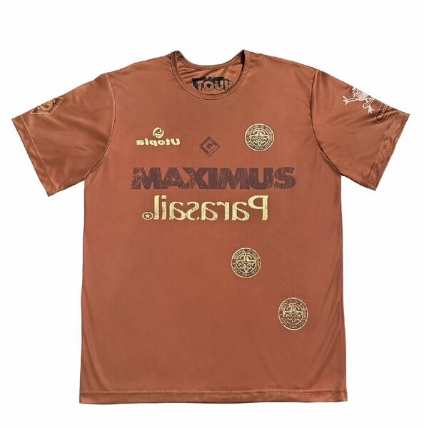 T-shirt sport marron imprimé
