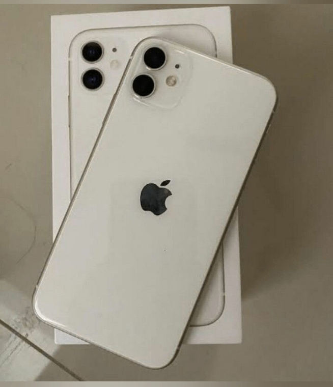 iPhone 11