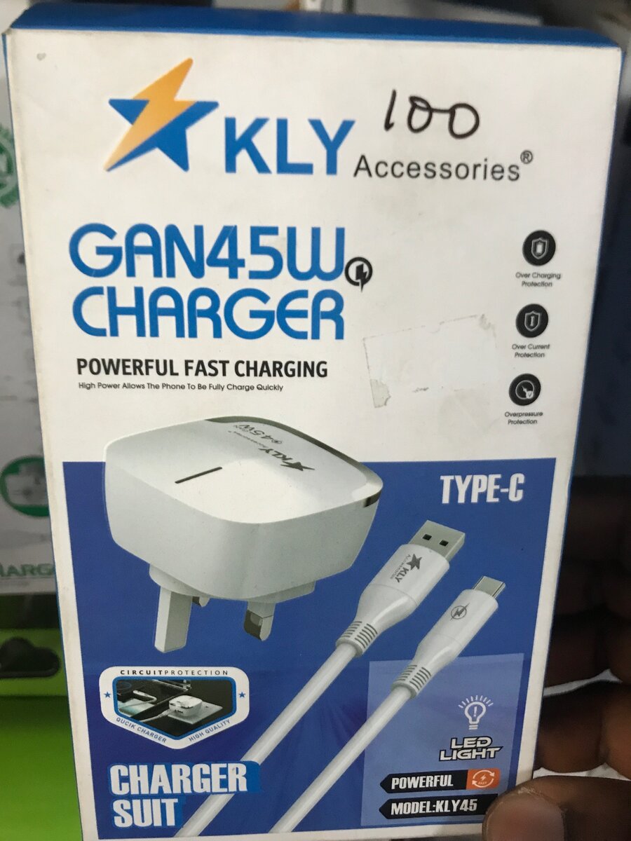 GAN45W Charger