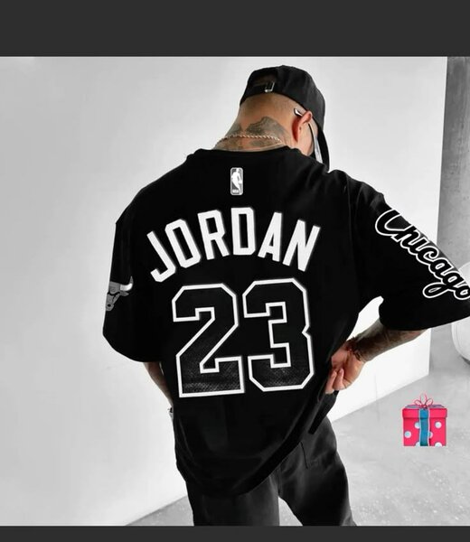 T-shirt sportif noir imprimé