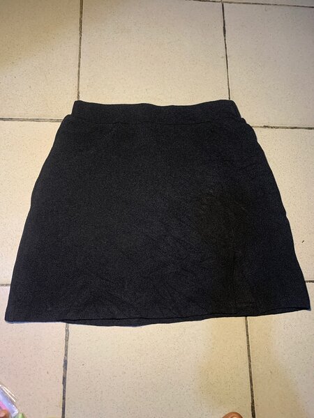 Jupe Noire Élégante Femme