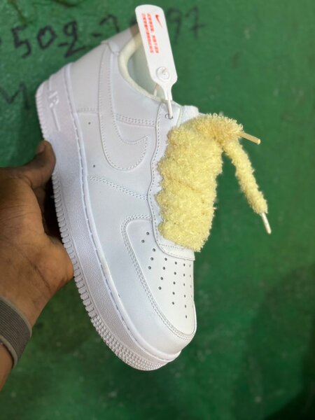 Baskets modernes unisexes