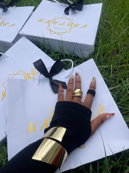 Bagues et Bracelets Élégants