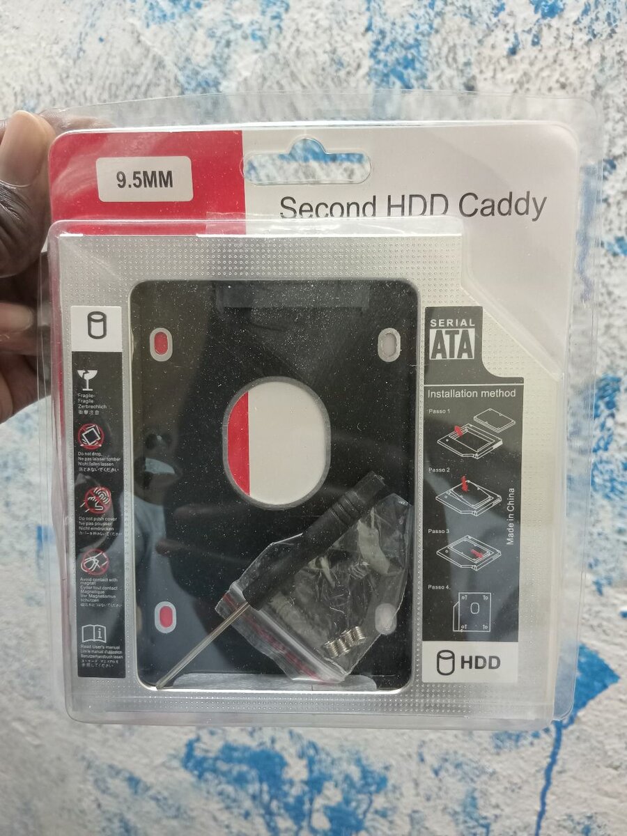 Caddy HDD 9.5mm SATA