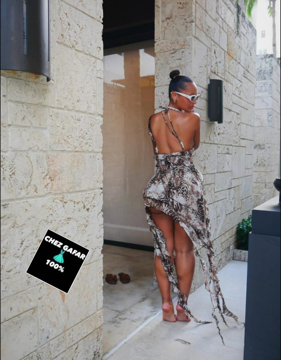 Robe de plage élégante