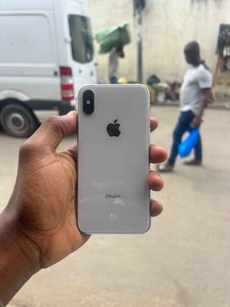 iPhone X 256GB Argent