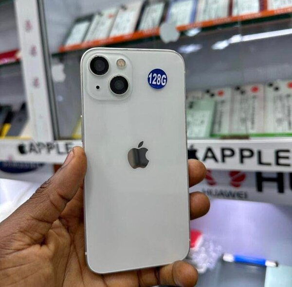 iPhone  13 ,128G Blanc Neuf