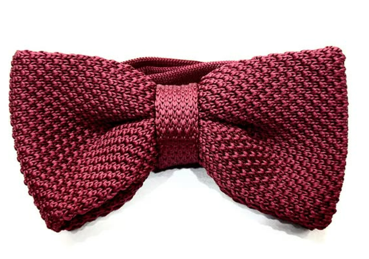 KNITTED BOWTIES