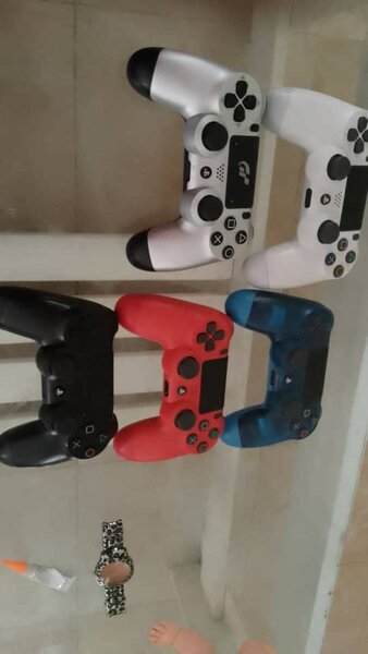 CD  ps4 et manette ps4
