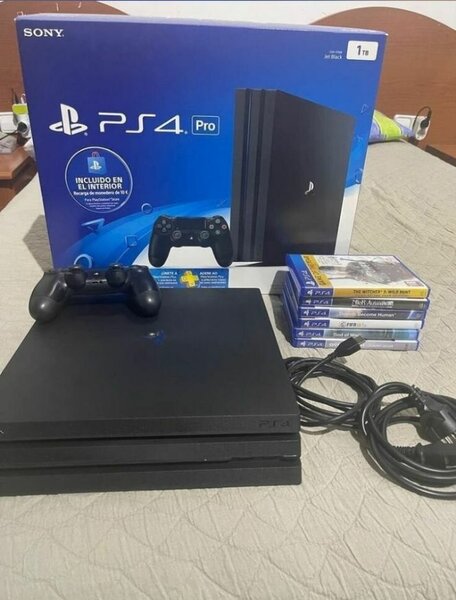 PLAY STATION PS4 500g