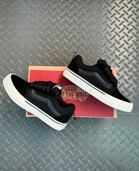 VANS KNUU SKOOL