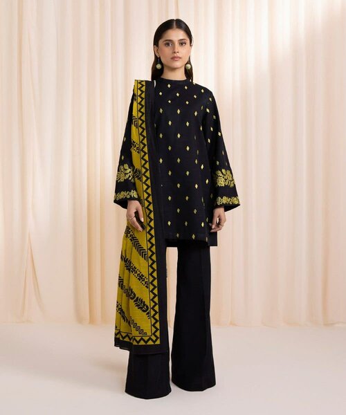Lawn 3pc embroidery dc free