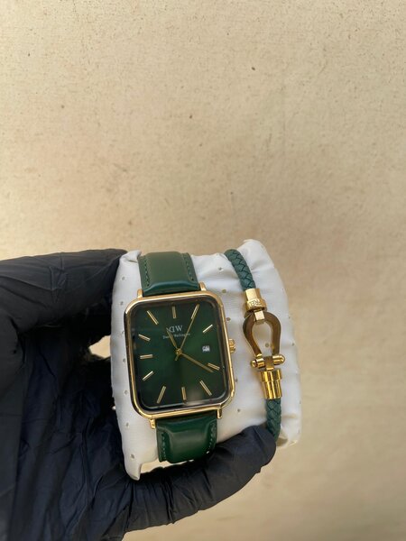 Montre élégante à bracelet