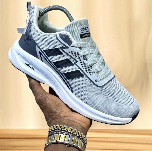 Baskets légères Adidas homme