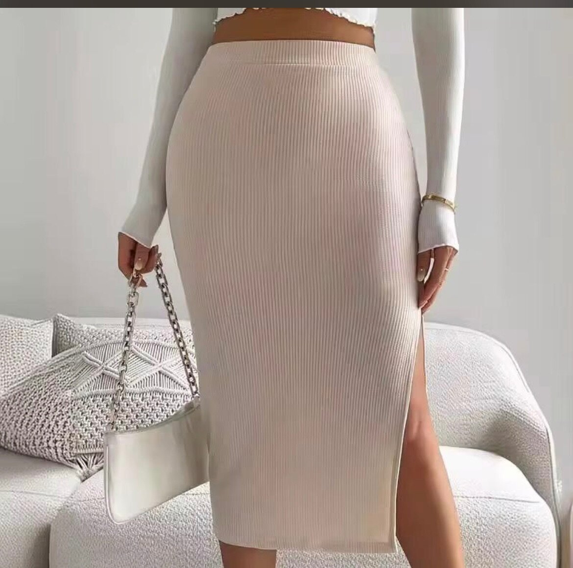 Jupe midi fendue élégante