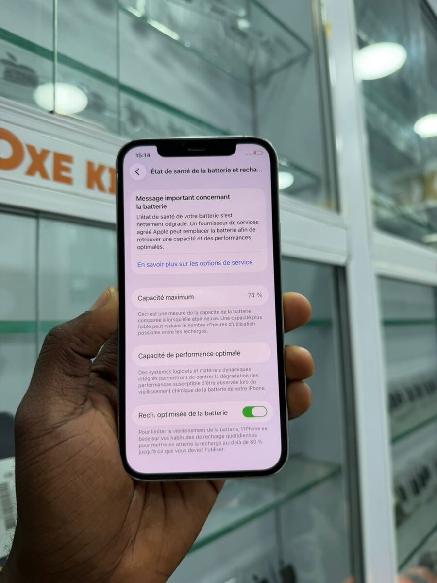 iPhone 12 Pro 128Go tout dori