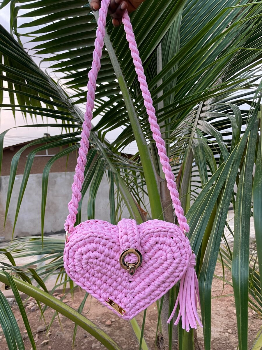 LOVE SHAPED CROCHET BAG