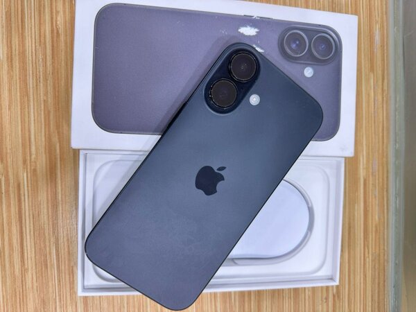 iphone 16 128giga CE garantie