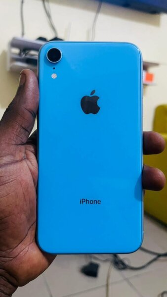 iPhone XR 64giga casineuf sans Face ID