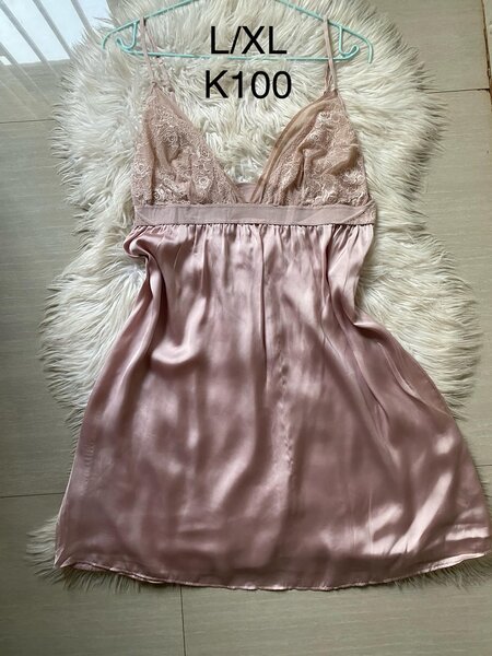 Beautiful and comfortable hot women's lingerie