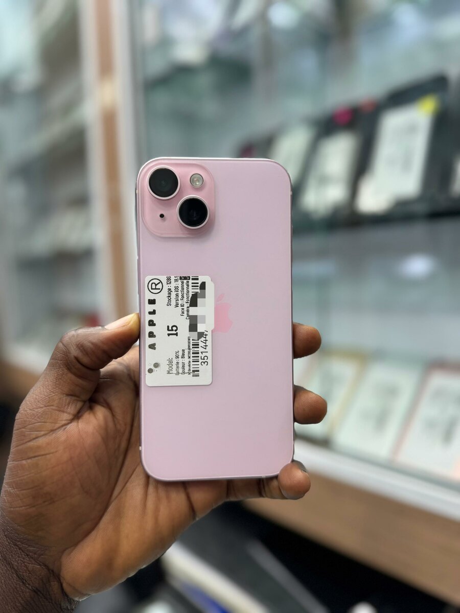 iPhone 15 simple 128Go Casi ne