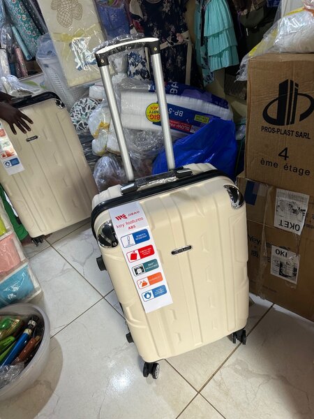 Durable Spinner Suitcase