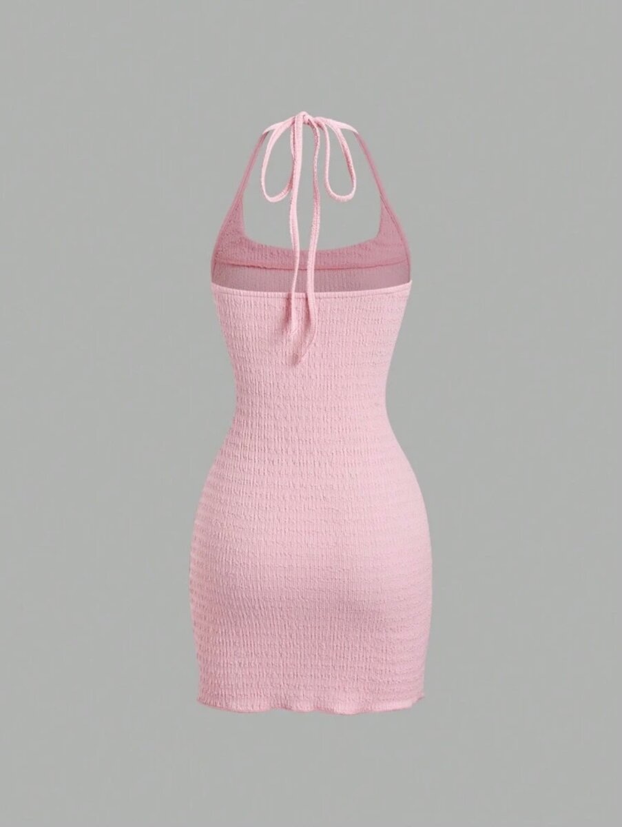 Robe dos nu sans manches