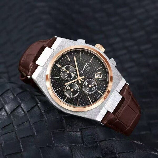 Montre Chronographe Élégante