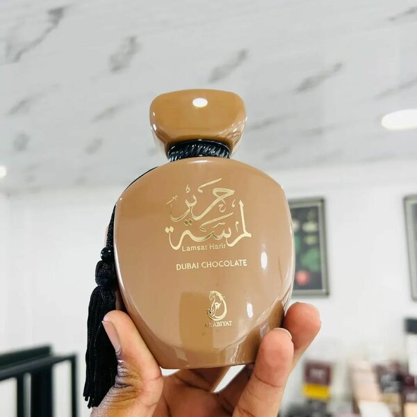 Parfum Dubai Chocolate Lamsat Hanan ARASAT