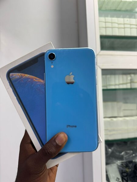 iPhone XR Bleu 64 Go