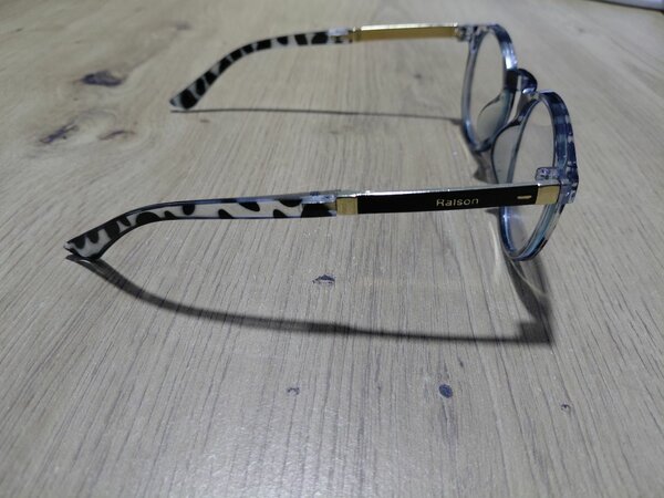 Trendy Tortoiseshell Glasses