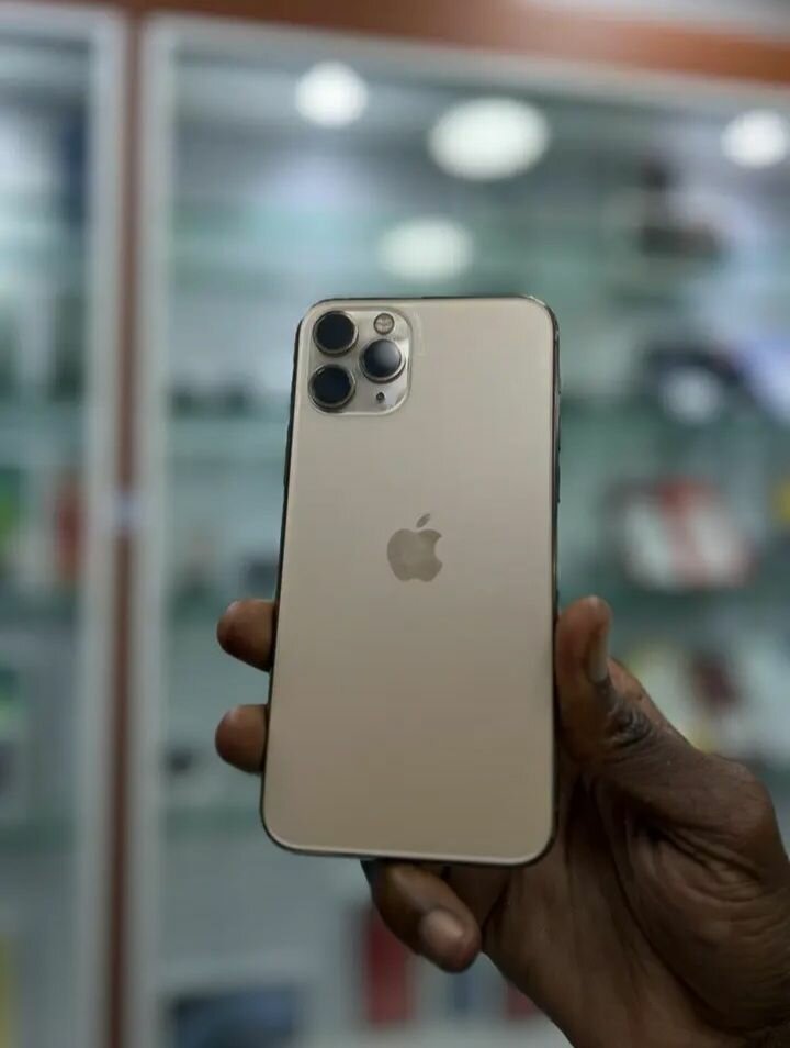 IPHONE 11 PRO