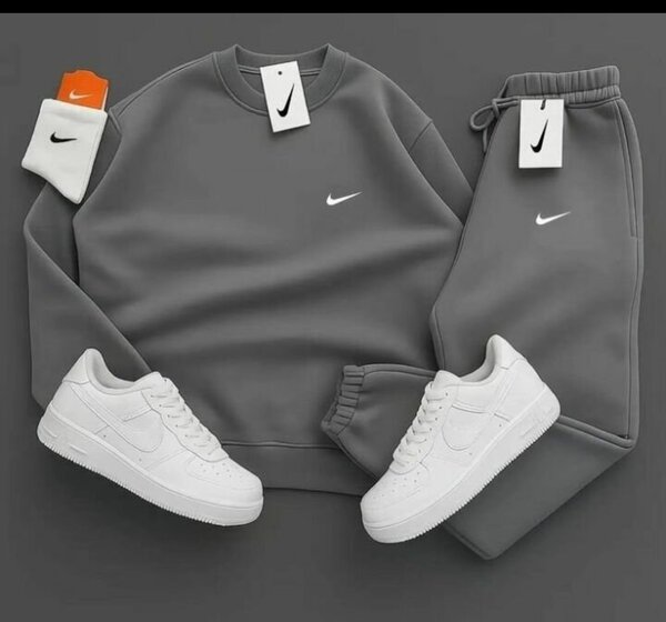 Ensemble survêtement gris Nike pour homme