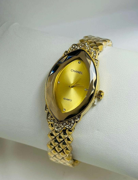 Montre chanel luxe pour femme