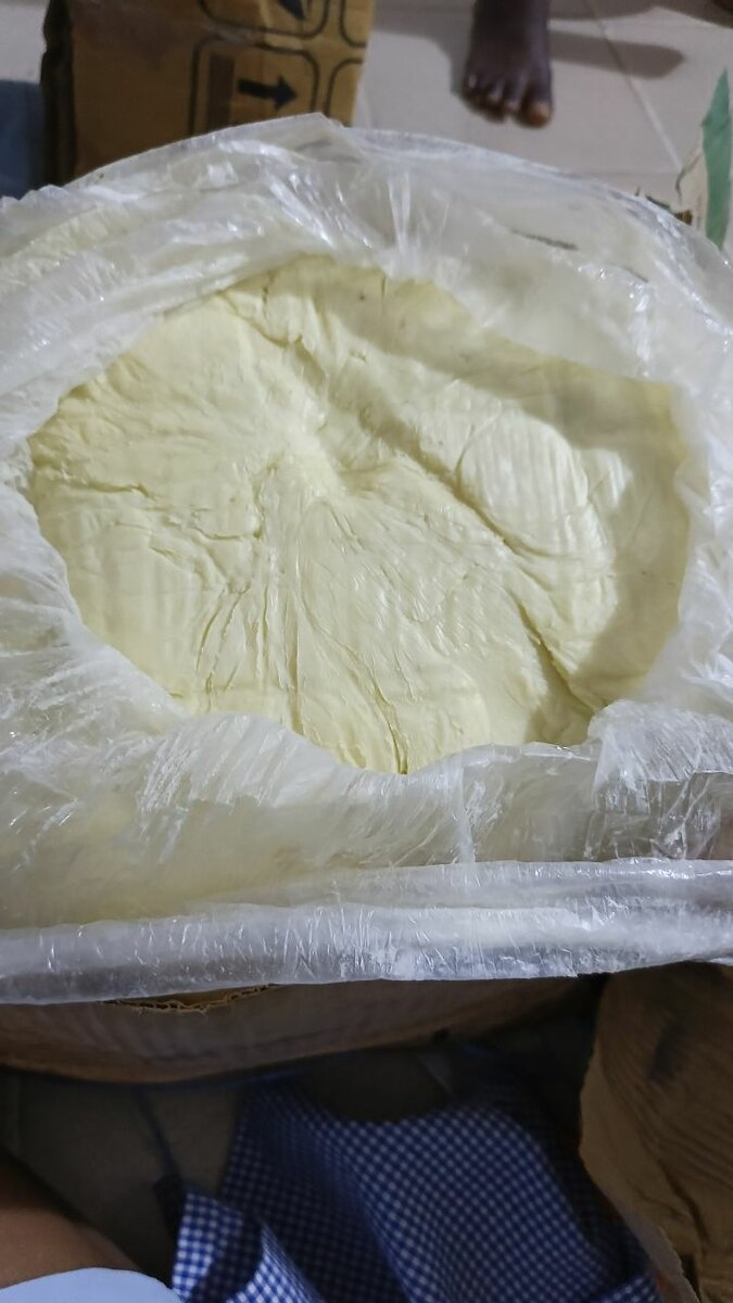 Beurre de karité pur 100% naturel