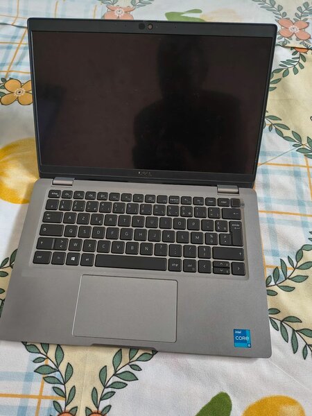 PC portable Dell 5320